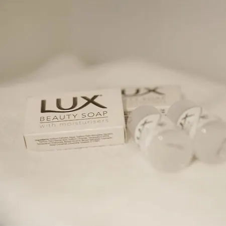 Central, Cozy, Designed 1-br At Akazienkiez Apartman *